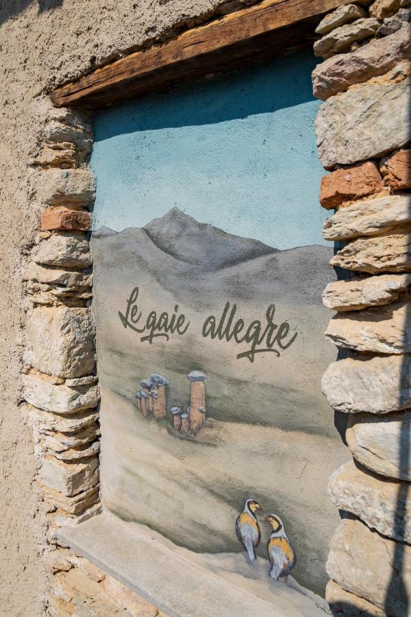 Country House Le Gaie Allegre Villar San Costanzo Exterior photo