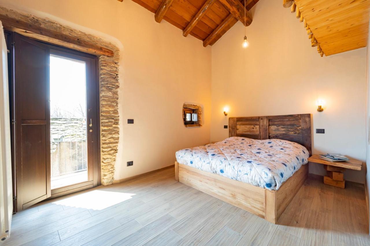 Country House Le Gaie Allegre Villar San Costanzo Exterior photo